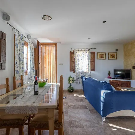 Casa rural Fuente Luz *